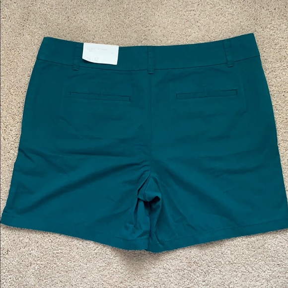 Loft 6” Short - Picture 2 of 3